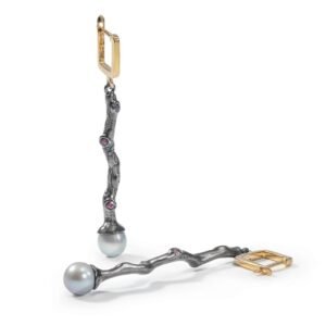 k206103 linnie gray pearl and rhodolite earrings 1024192167.jpg