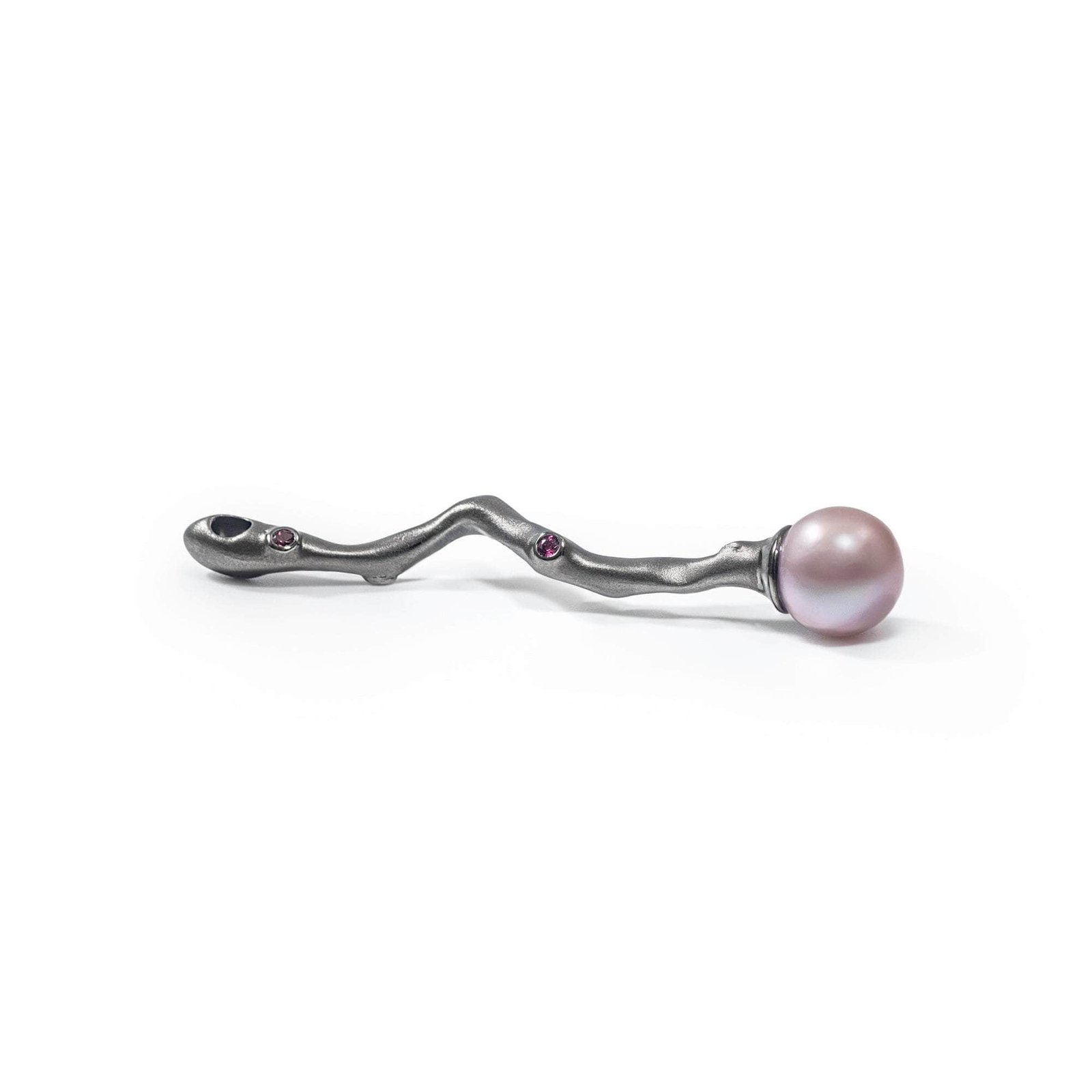 linnie minimalist silver pendant with pearl & rhodolite garnet linnie minimalist silver pendant with pearl & rhodolite garnet